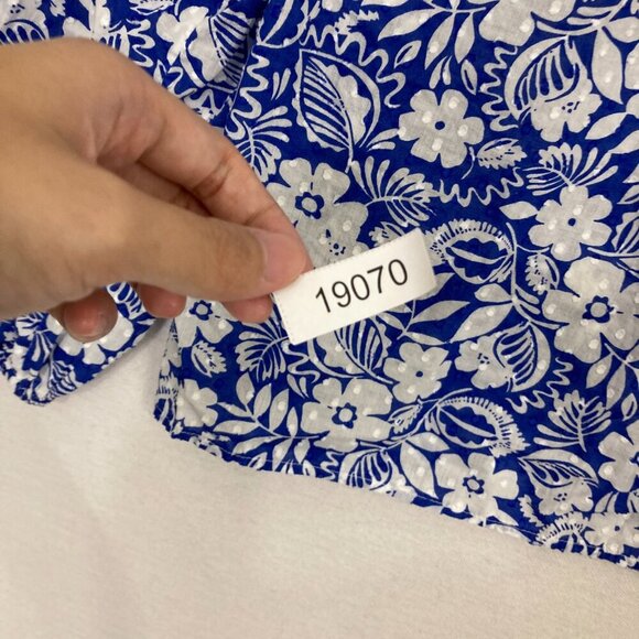 Woolworths Blue White Floral Tie Front Swiss Dot Textured Blouse Large Feminine - Picture 9 of 9